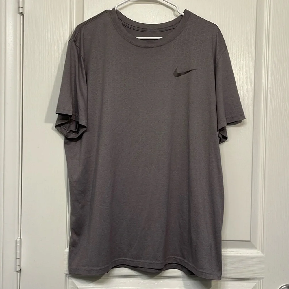 Men's Nike Dri-Fit Swoosh Iconic Charcoal Gray Pullover Shirt Size XL EUC #6429